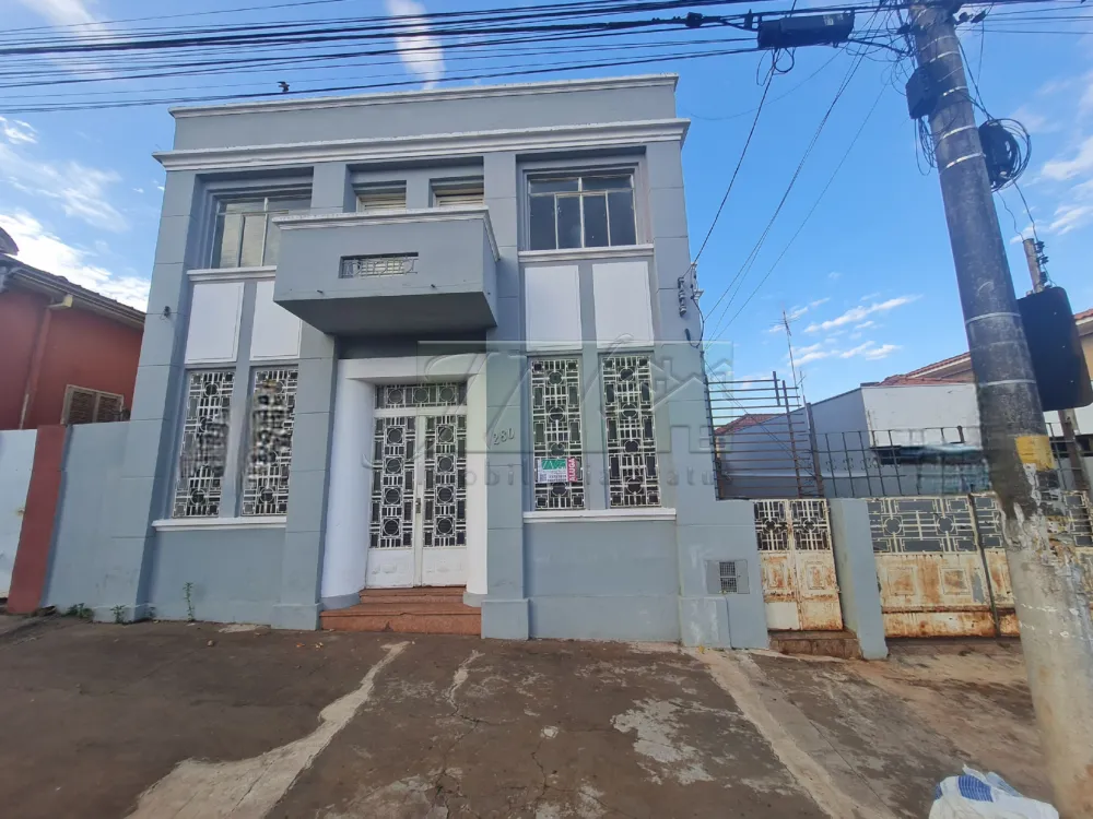 Alugar Residenciais / Casas em Santa Cruz do Rio Pardo R$ 3.500,00 - Foto 1
