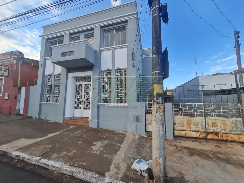 Alugar Residenciais / Casas em Santa Cruz do Rio Pardo R$ 3.500,00 - Foto 2