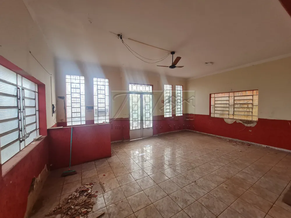 Alugar Residenciais / Casas em Santa Cruz do Rio Pardo R$ 3.500,00 - Foto 11