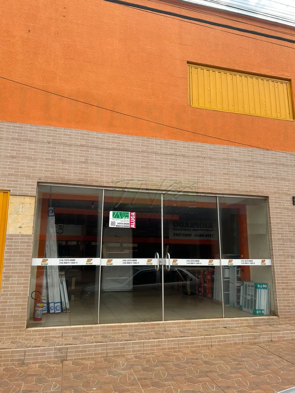 Alugar Comerciais / Galpão em Santa Cruz do Rio Pardo R$ 3.000,00 - Foto 1