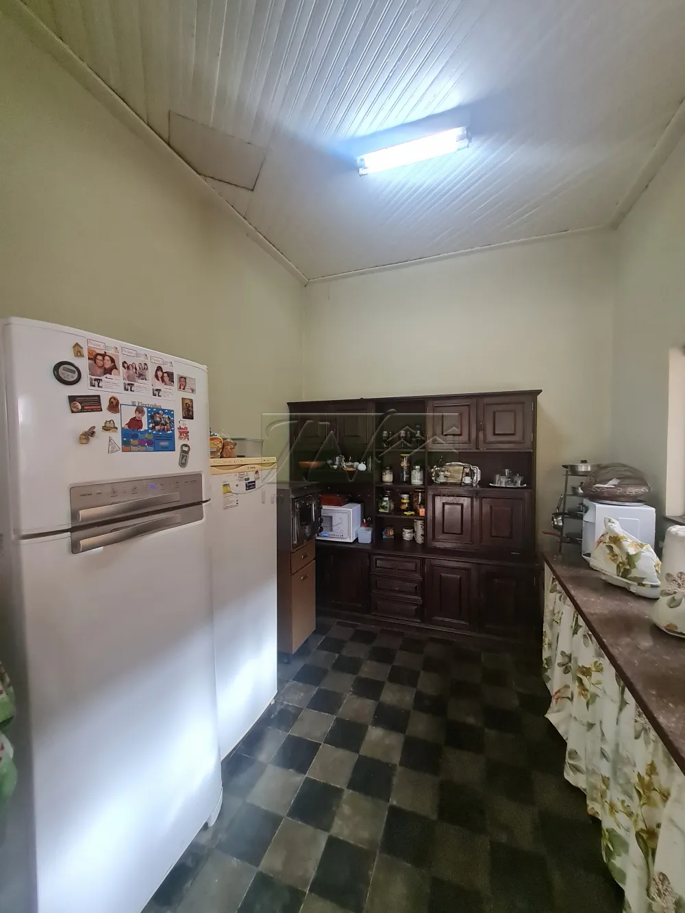 Comprar Residenciais / Casas em Santa Cruz do Rio Pardo - Foto 18