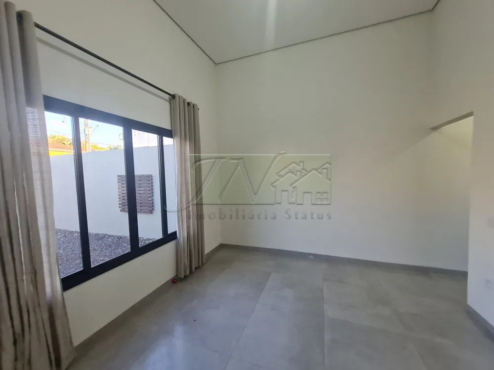 Comprar Residenciais / Casas em Santa Cruz do Rio Pardo R$ 450.000,00 - Foto 4