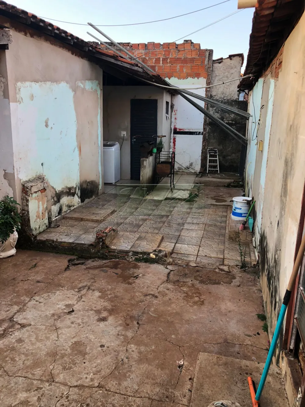 Comprar Residenciais / Casas em Santa Cruz do Rio Pardo R$ 300.000,00 - Foto 17