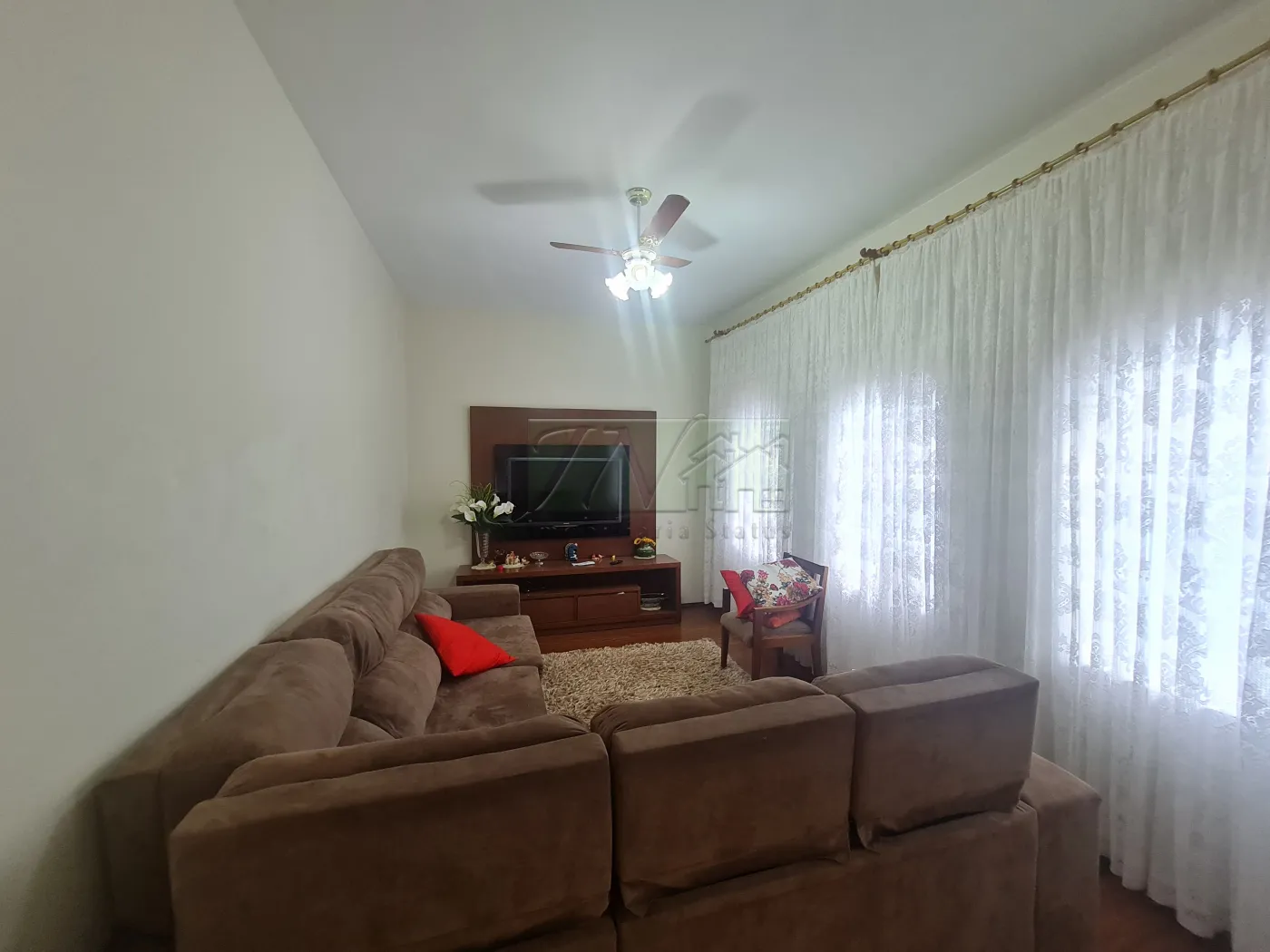 Comprar Residenciais / Casas em Santa Cruz do Rio Pardo R$ 550.000,00 - Foto 9