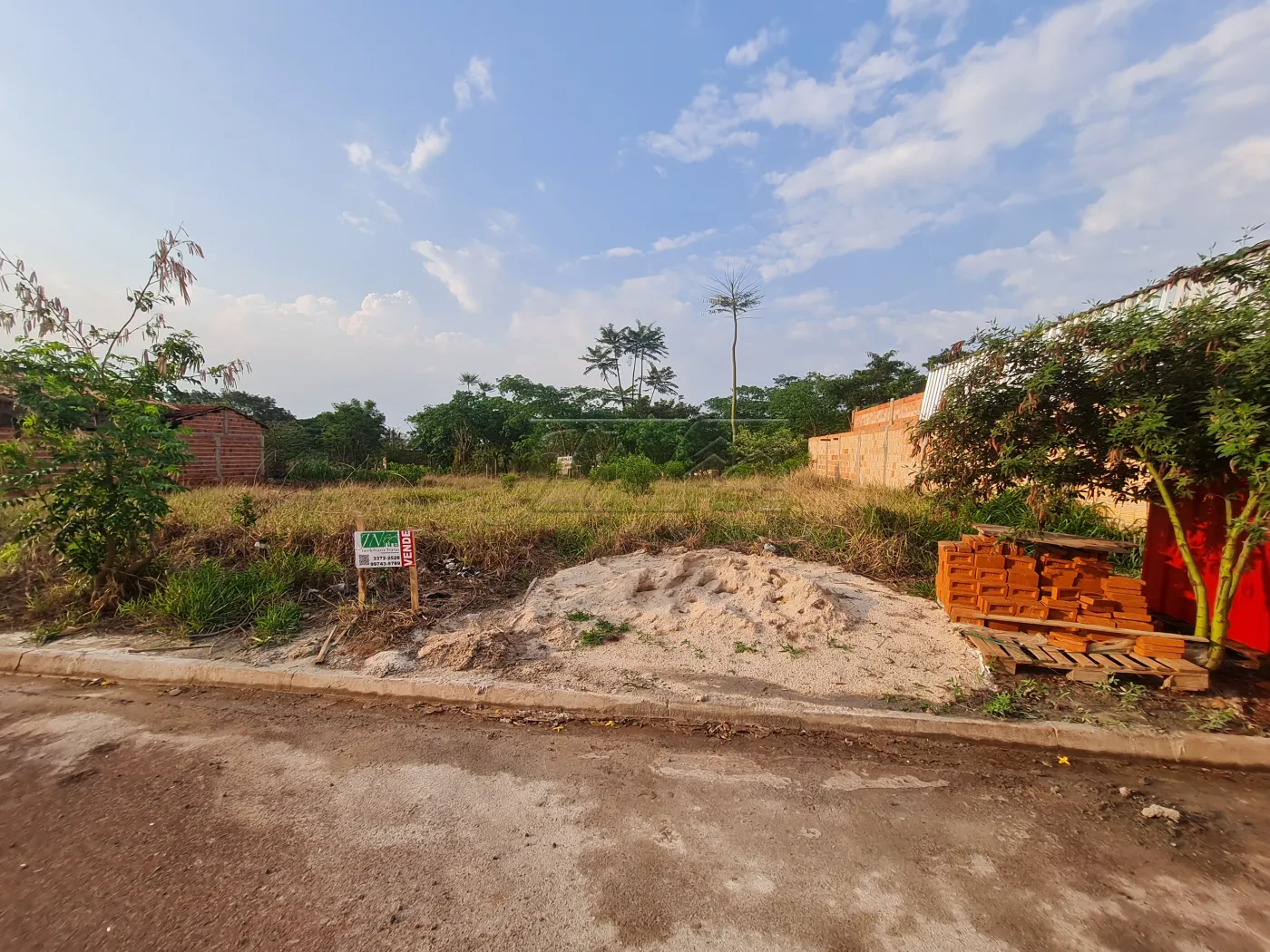 Comprar Terrenos / Lote em Santa Cruz do Rio Pardo R$ 90.000,00 - Foto 2