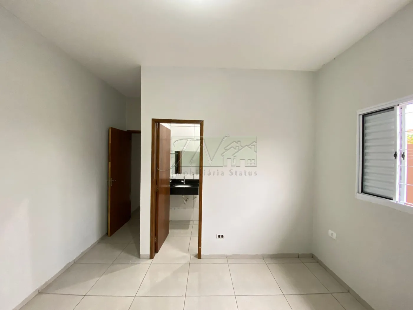 Alugar Residenciais / Casas em SANTA CRUZ DO RIO PARDO R$ 1.300,00 - Foto 9