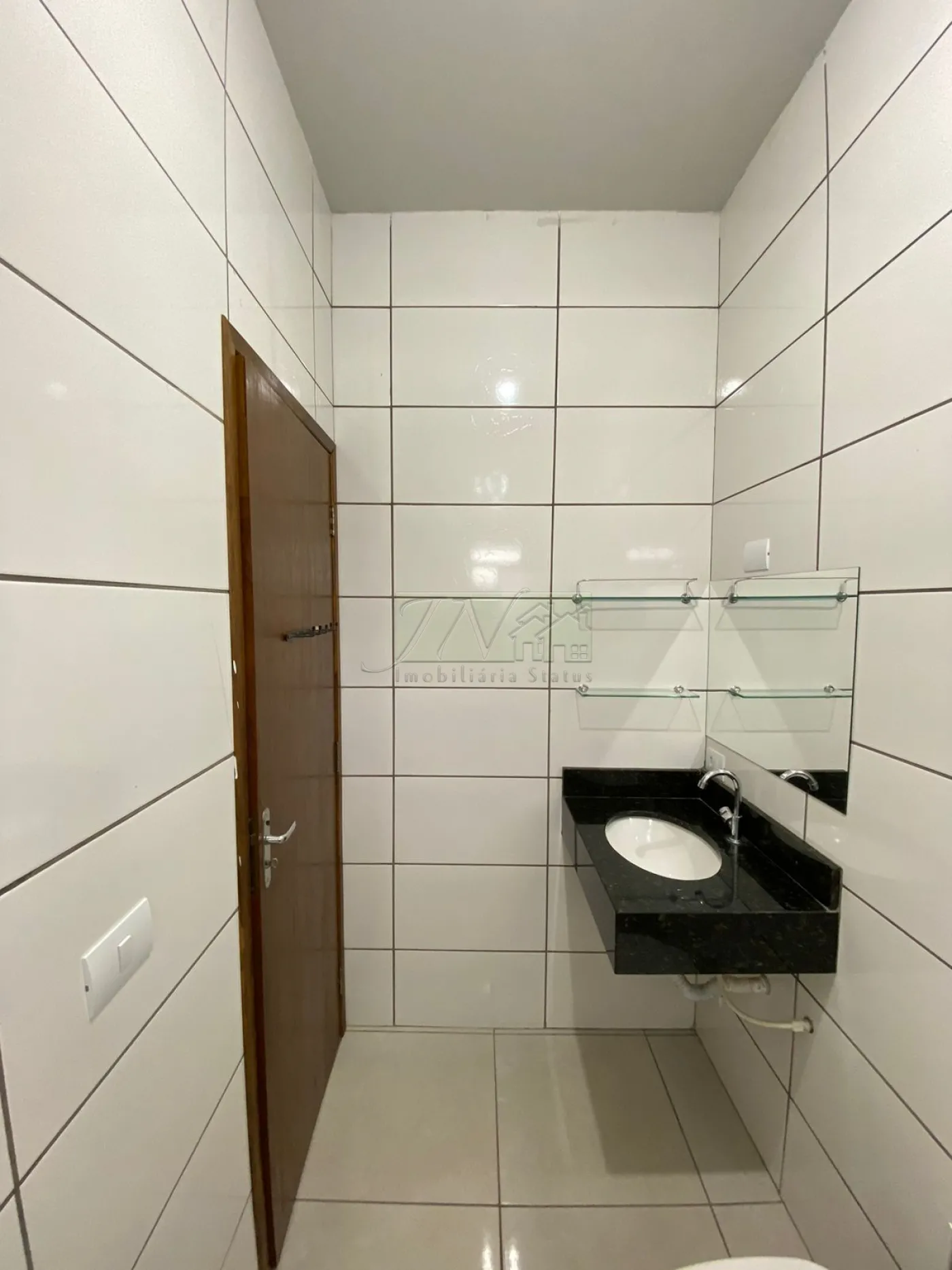 Alugar Residenciais / Casas em SANTA CRUZ DO RIO PARDO R$ 1.300,00 - Foto 12