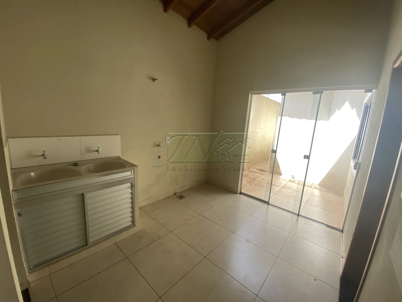 Alugar Residenciais / Casas em Santa Cruz do Rio Pardo R$ 2.100,00 - Foto 17