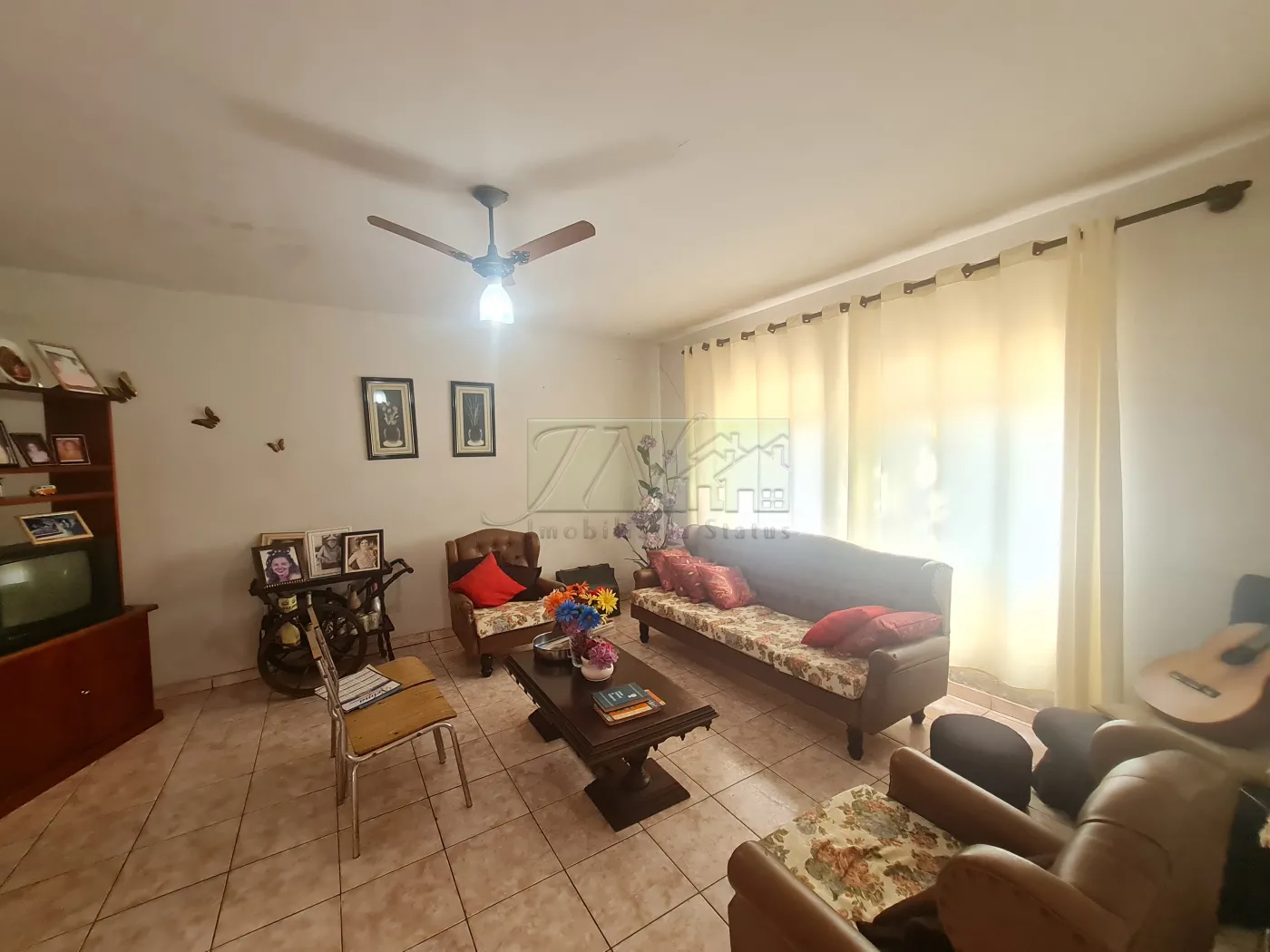 Comprar Residenciais / Casas em Santa Cruz do Rio Pardo R$ 350.000,00 - Foto 4