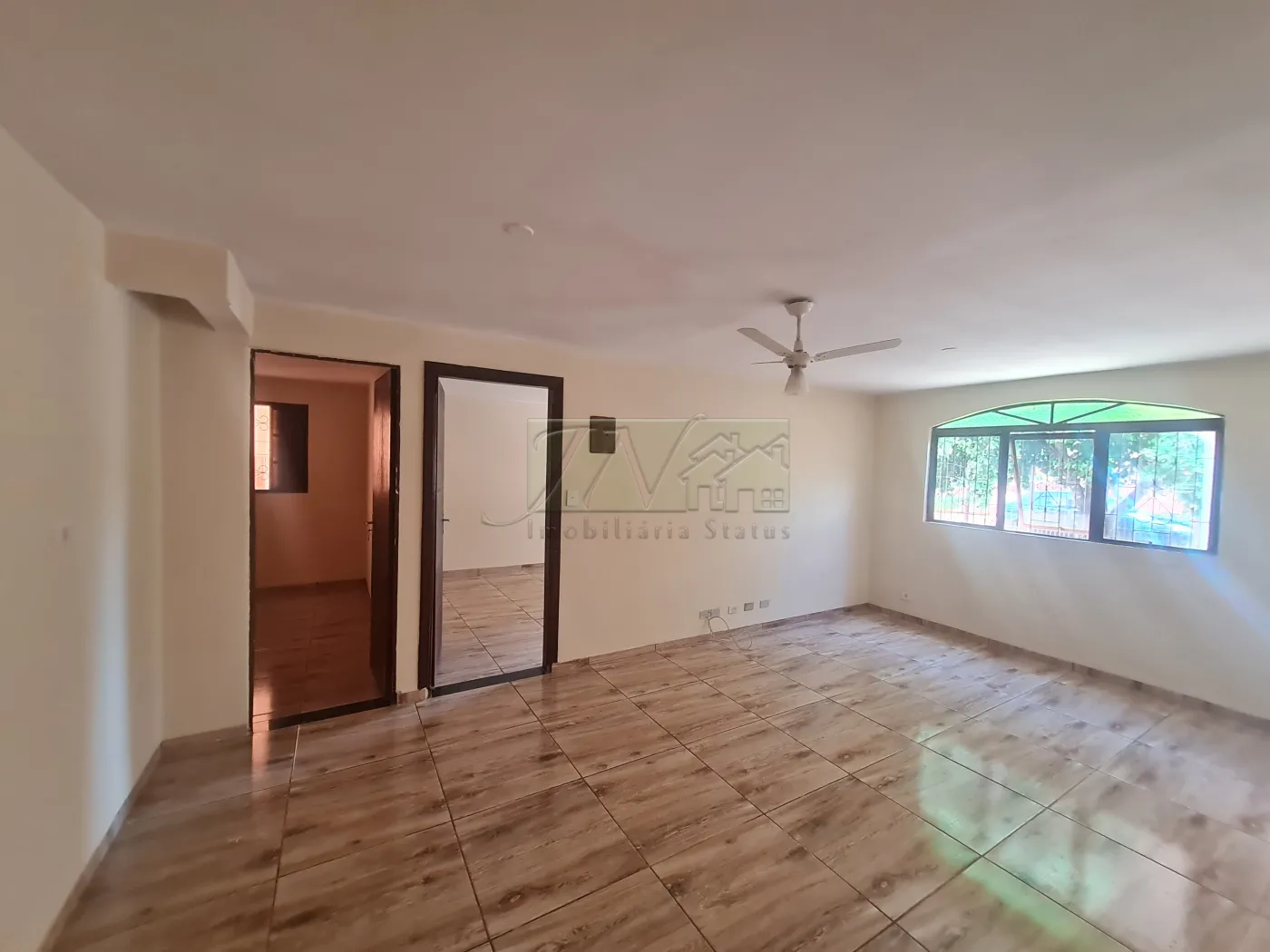 Alugar Residenciais / Casas em Santa Cruz do Rio Pardo R$ 850,00 - Foto 6