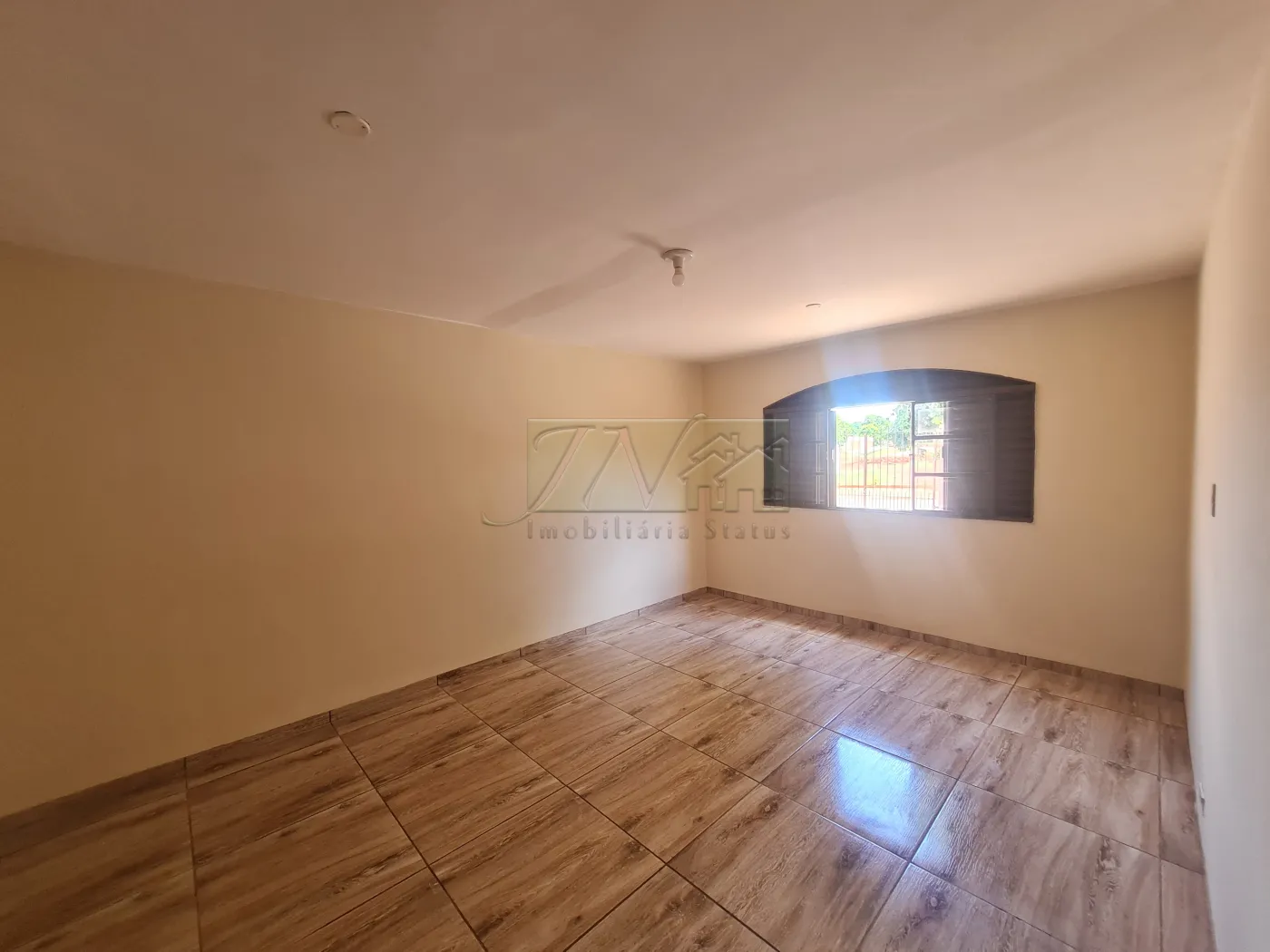 Comprar Residenciais / Casas em Santa Cruz do Rio Pardo R$ 200.000,00 - Foto 8