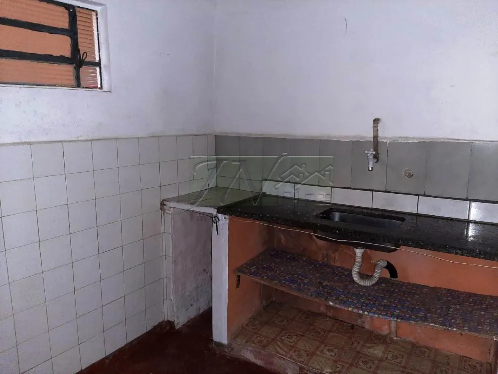 Alugar Residenciais / Casas em Santa Cruz do Rio Pardo R$ 640,00 - Foto 12