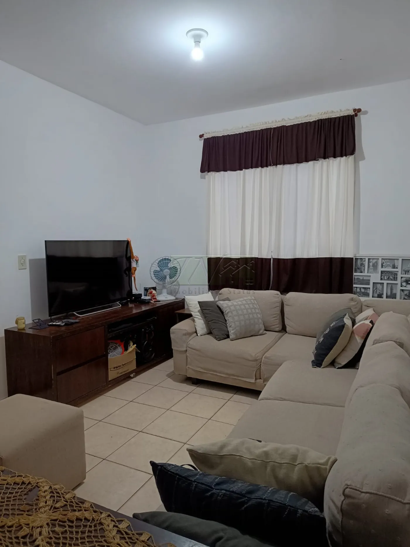 Comprar Residenciais / Casas em Santa Cruz do Rio Pardo R$ 195.000,00 - Foto 3