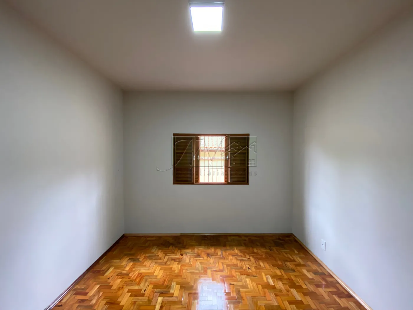 Alugar Residenciais / Casas em Santa Cruz do Rio Pardo R$ 1.700,00 - Foto 17