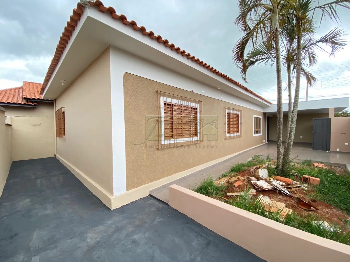 Alugar Residenciais / Casas em Santa Cruz do Rio Pardo R$ 1.700,00 - Foto 32