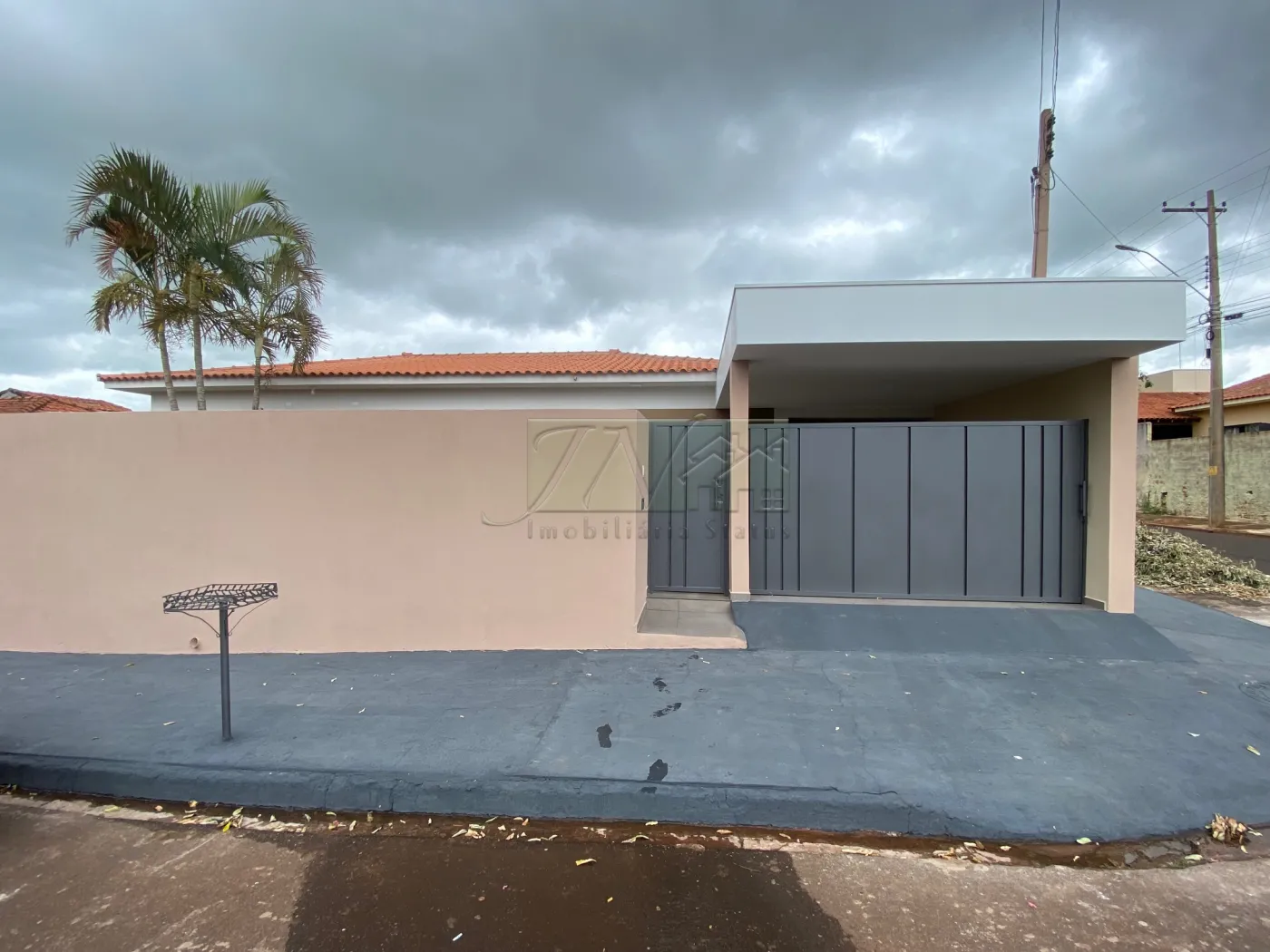 Alugar Residenciais / Casas em Santa Cruz do Rio Pardo R$ 1.700,00 - Foto 33