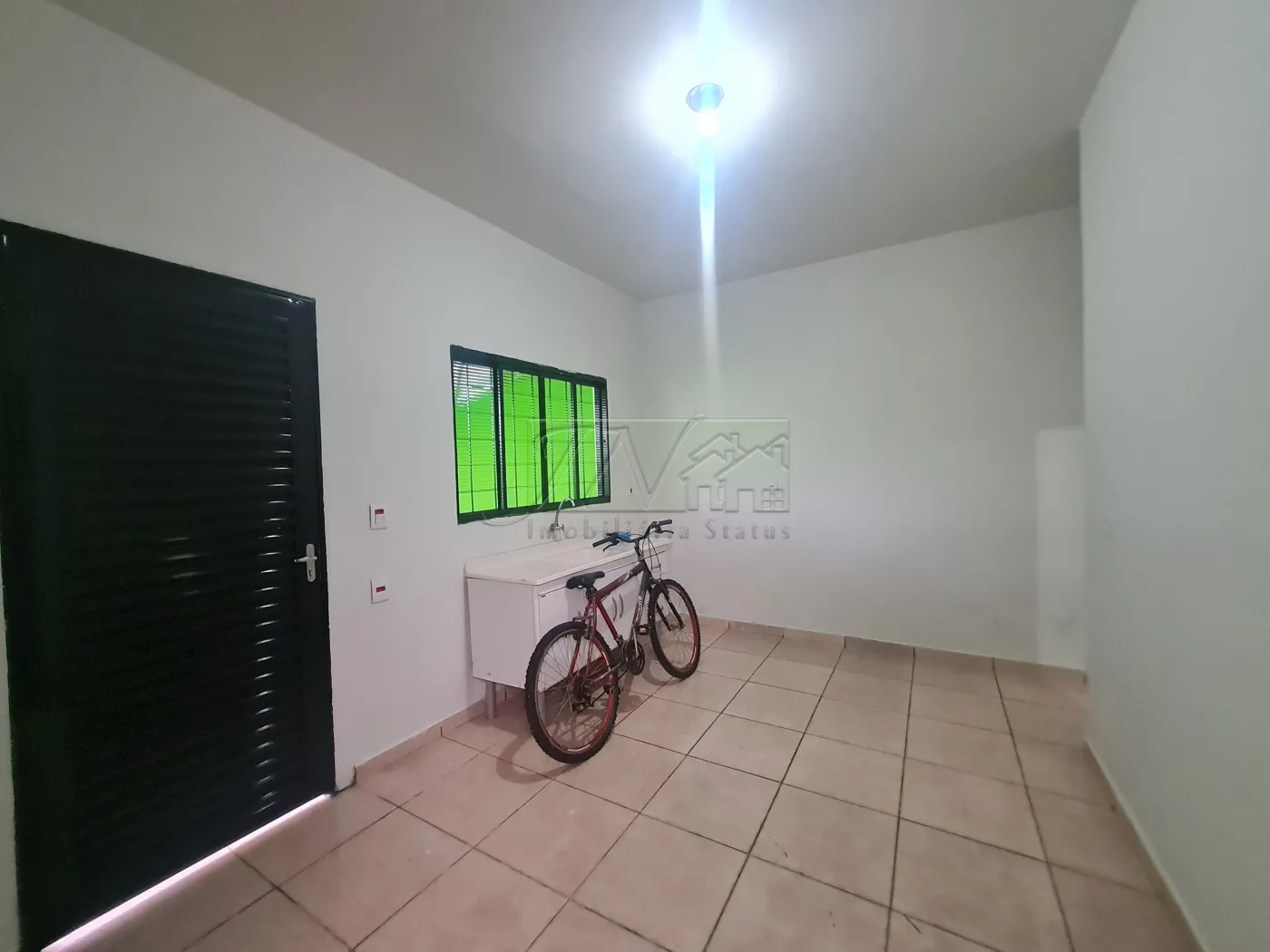 Alugar Residenciais / Casas em Santa Cruz do Rio Pardo R$ 750,00 - Foto 4