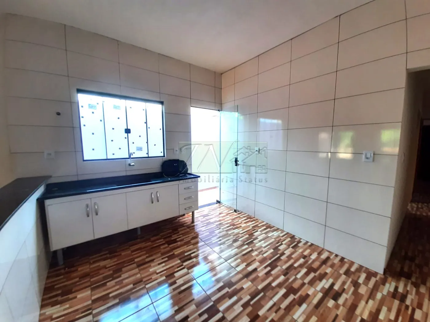Alugar Residenciais / Casas em Santa Cruz do Rio Pardo R$ 950,00 - Foto 4