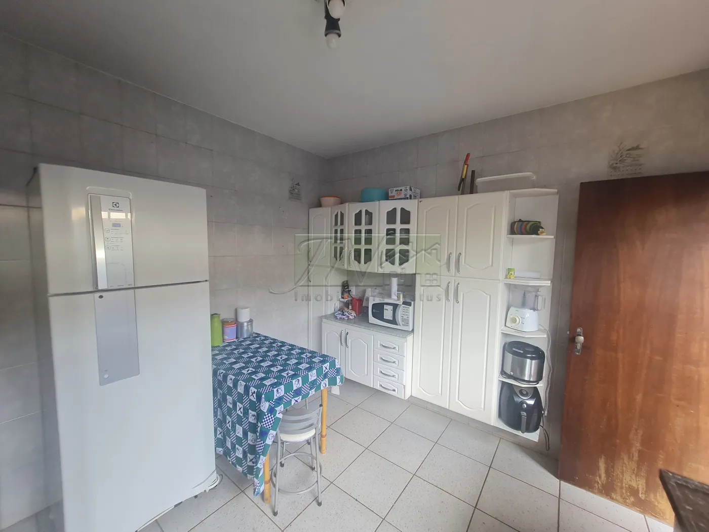 Comprar Residenciais / Casas em Santa Cruz do Rio Pardo R$ 850.000,00 - Foto 16