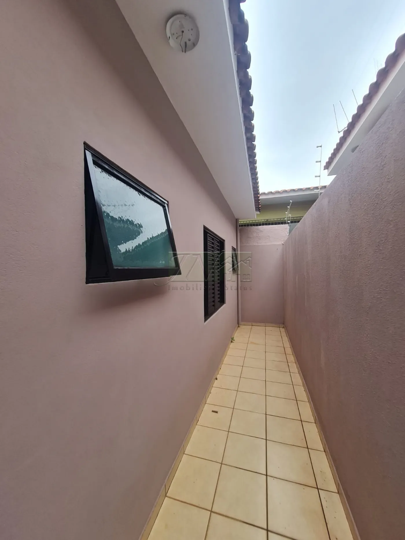 Comprar Residenciais / Casas em Santa Cruz do Rio Pardo R$ 370.000,00 - Foto 14