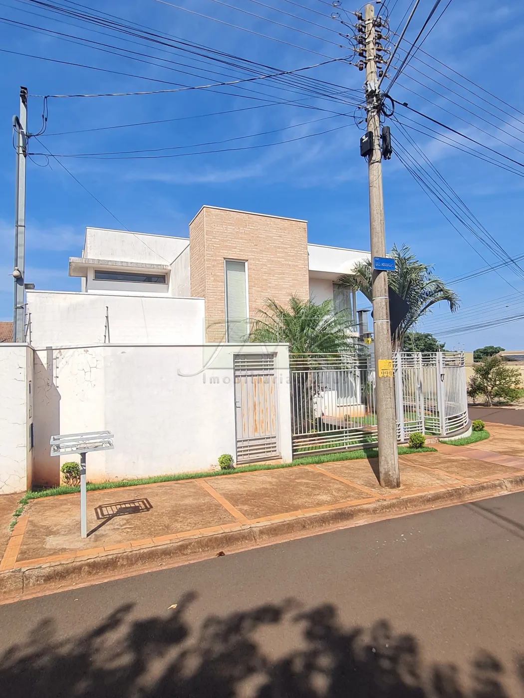 Comprar Residenciais / Casas em Santa Cruz do Rio Pardo - Foto 43