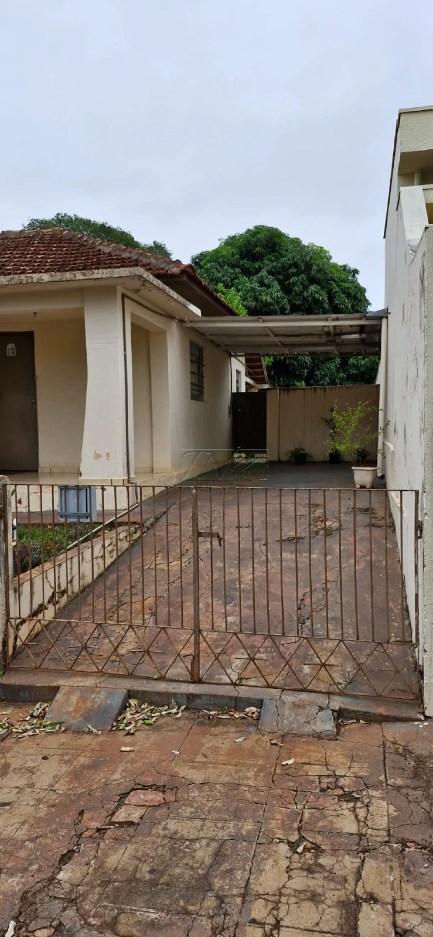 Comprar Residenciais / Casas em Santa Cruz do Rio Pardo R$ 270.000,00 - Foto 12