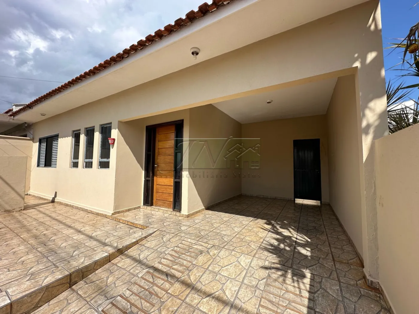 Comprar Residenciais / Casas em Santa Cruz do Rio Pardo R$ 350.000,00 - Foto 4