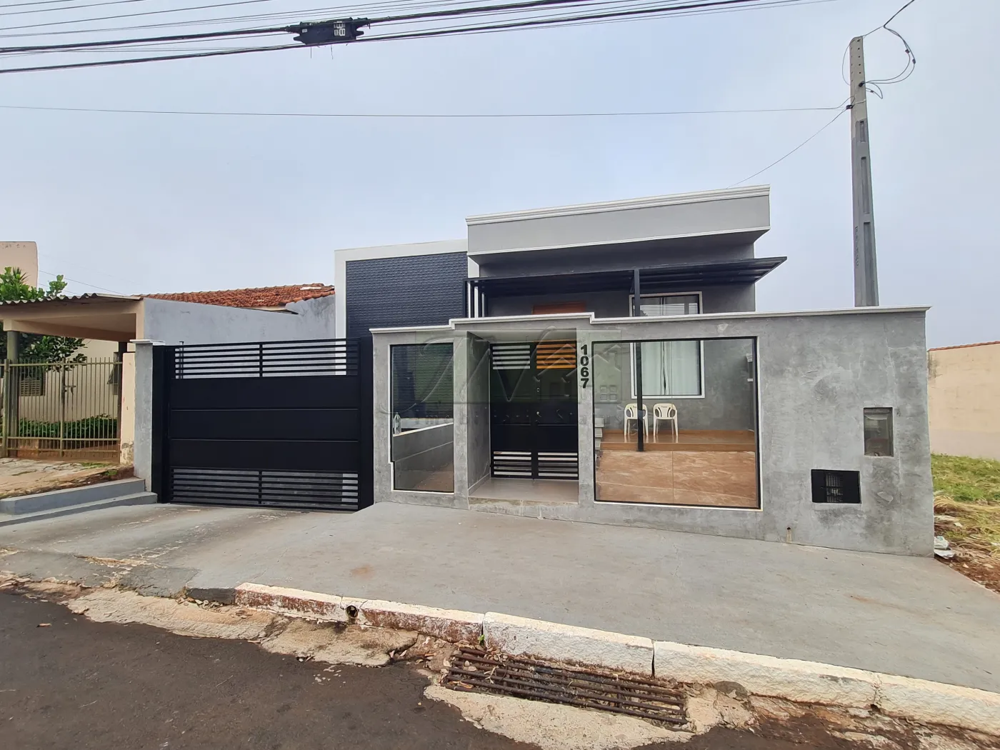 Comprar Residenciais / Casas em Santa Cruz do Rio Pardo R$ 900.000,00 - Foto 1