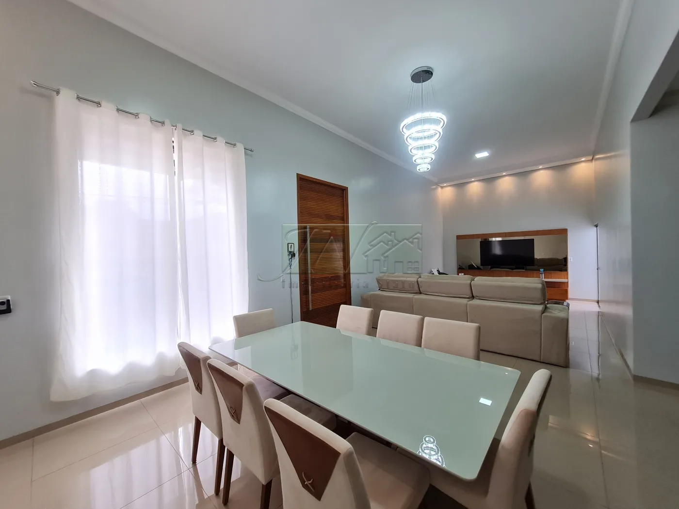 Comprar Residenciais / Casas em Santa Cruz do Rio Pardo R$ 870.000,00 - Foto 9
