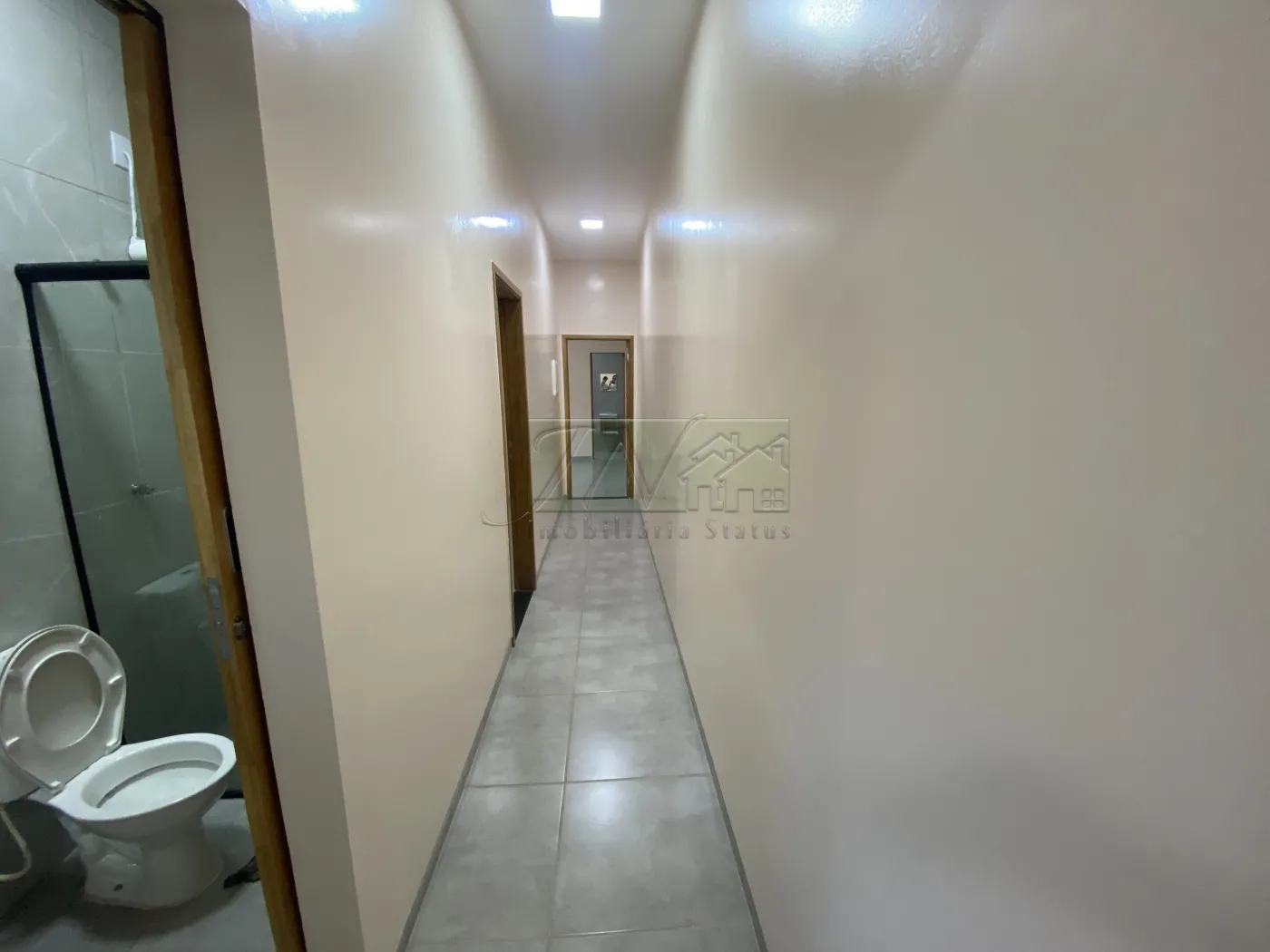 Alugar Residenciais / Casas em Santa Cruz do Rio Pardo R$ 1.800,00 - Foto 8
