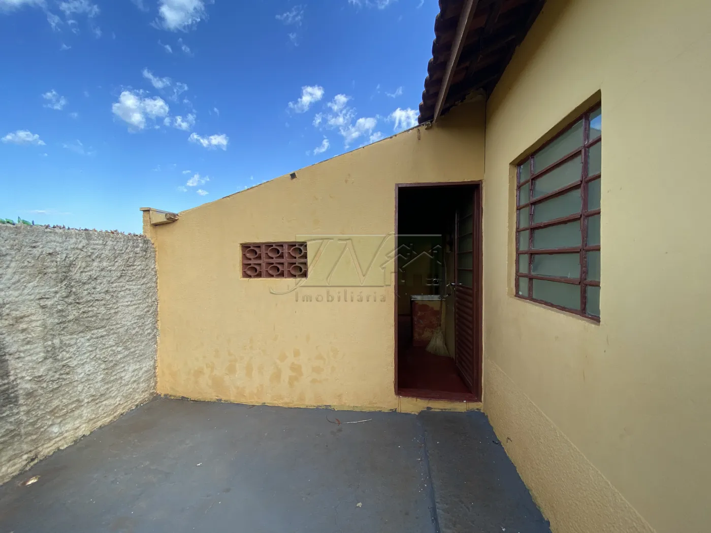 Comprar Residenciais / Casas em Santa Cruz do Rio Pardo R$ 100.000,00 - Foto 12