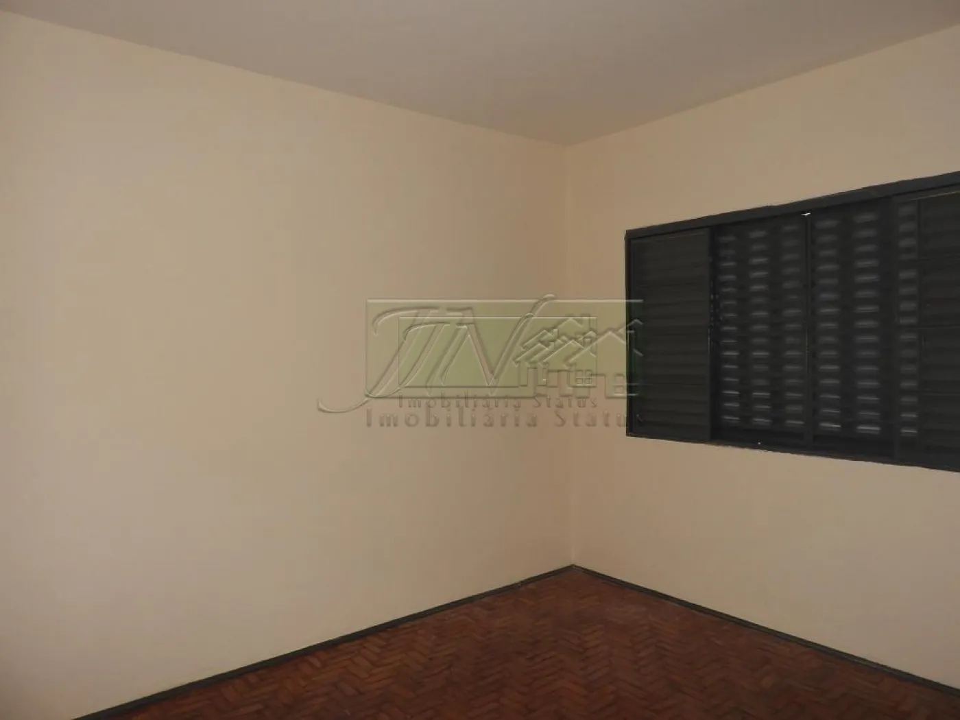 Comprar Residenciais / Casas em Santa Cruz do Rio Pardo R$ 450.000,00 - Foto 5