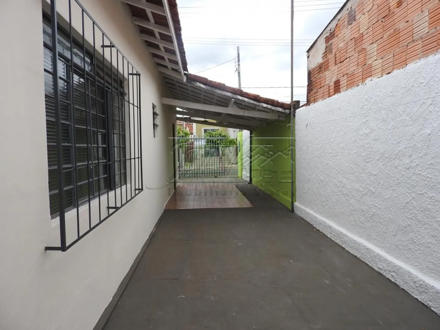 Comprar Residenciais / Casas em Santa Cruz do Rio Pardo R$ 450.000,00 - Foto 14