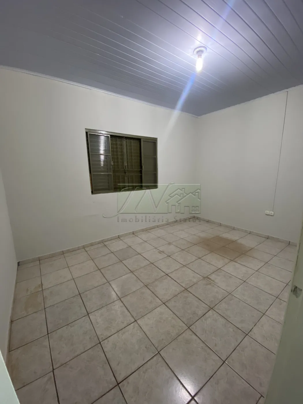 Alugar Residenciais / Casas em Santa Cruz do Rio Pardo R$ 1.200,00 - Foto 4