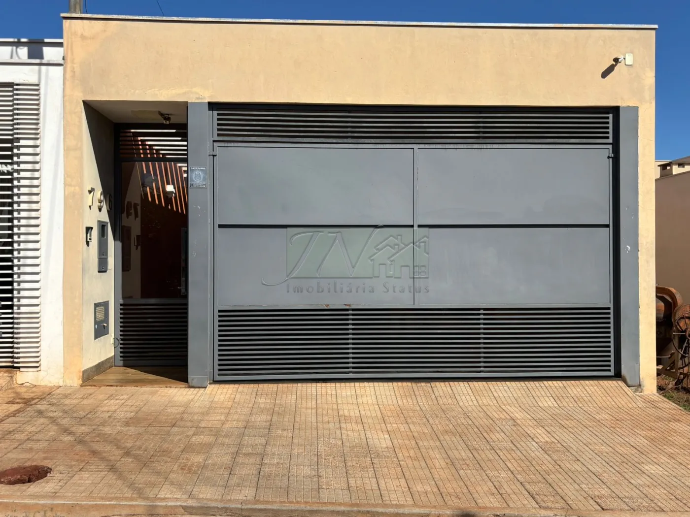 Comprar Residenciais / Casas em Santa Cruz do Rio Pardo R$ 630.000,00 - Foto 1
