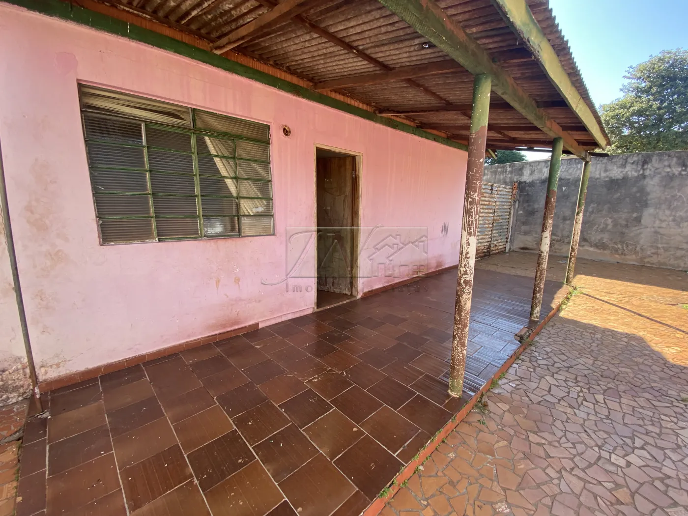 Alugar Residenciais / Casas em Santa Cruz do Rio Pardo R$ 800,00 - Foto 3