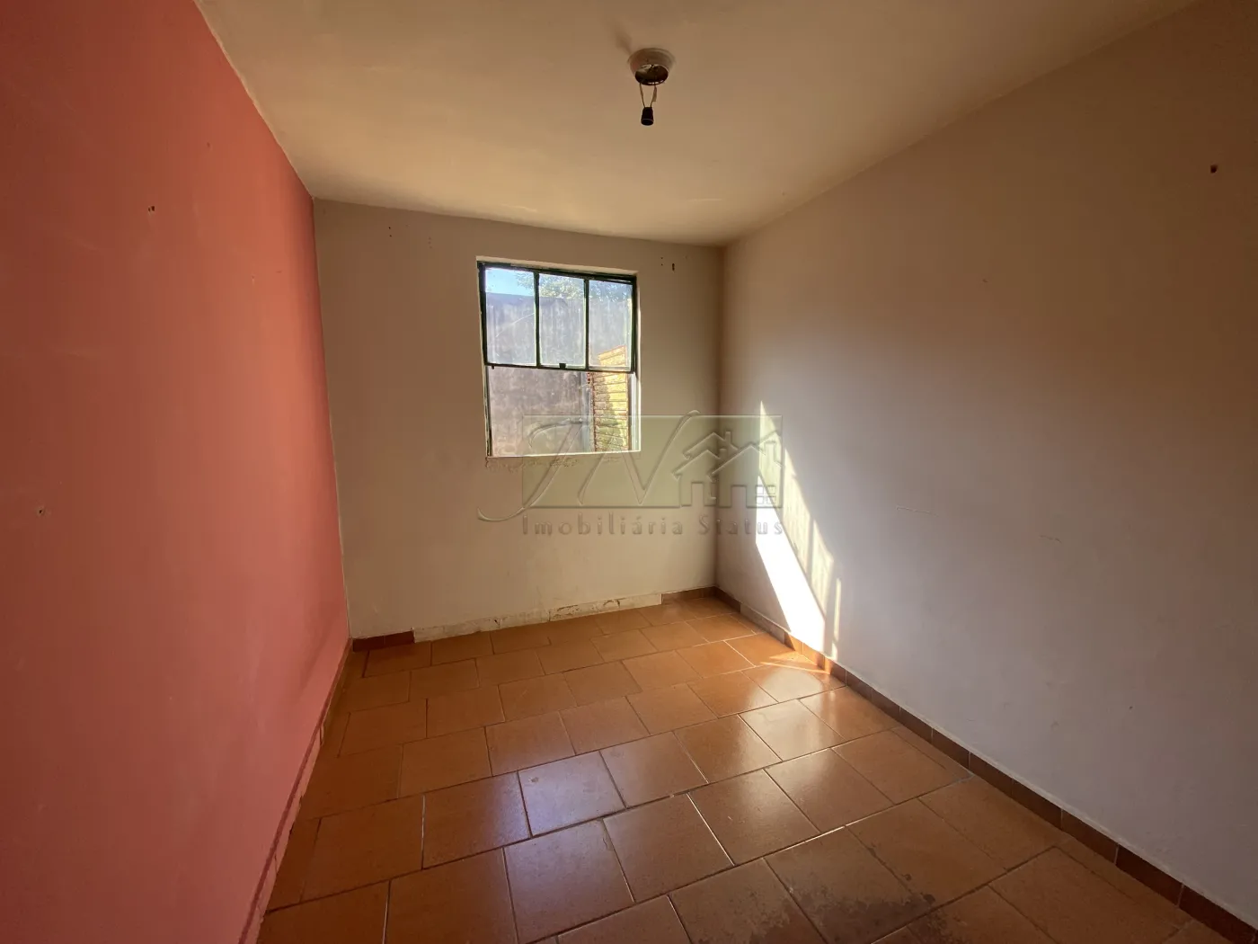 Alugar Residenciais / Casas em Santa Cruz do Rio Pardo R$ 800,00 - Foto 5