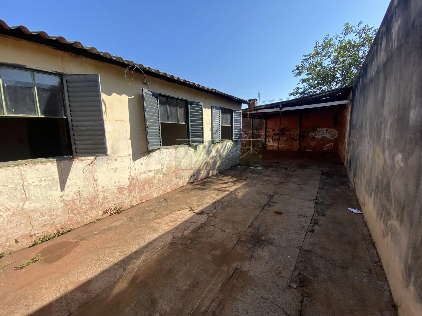 Alugar Residenciais / Casas em Santa Cruz do Rio Pardo R$ 800,00 - Foto 12