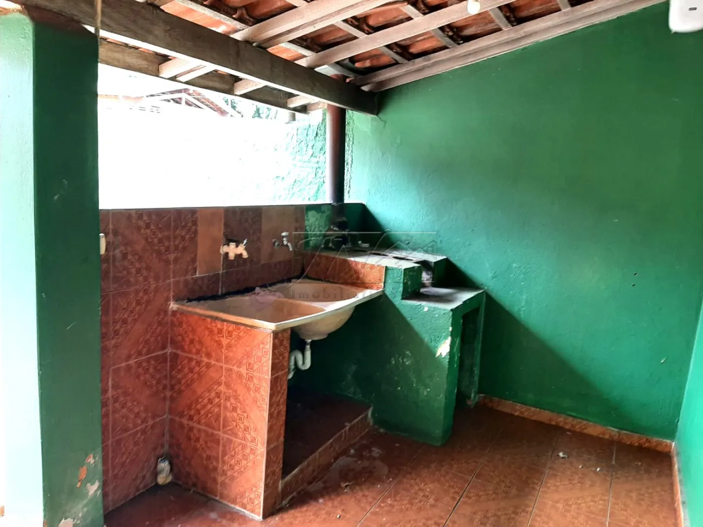 Alugar Residenciais / Casas em Santa Cruz do Rio Pardo R$ 800,00 - Foto 8