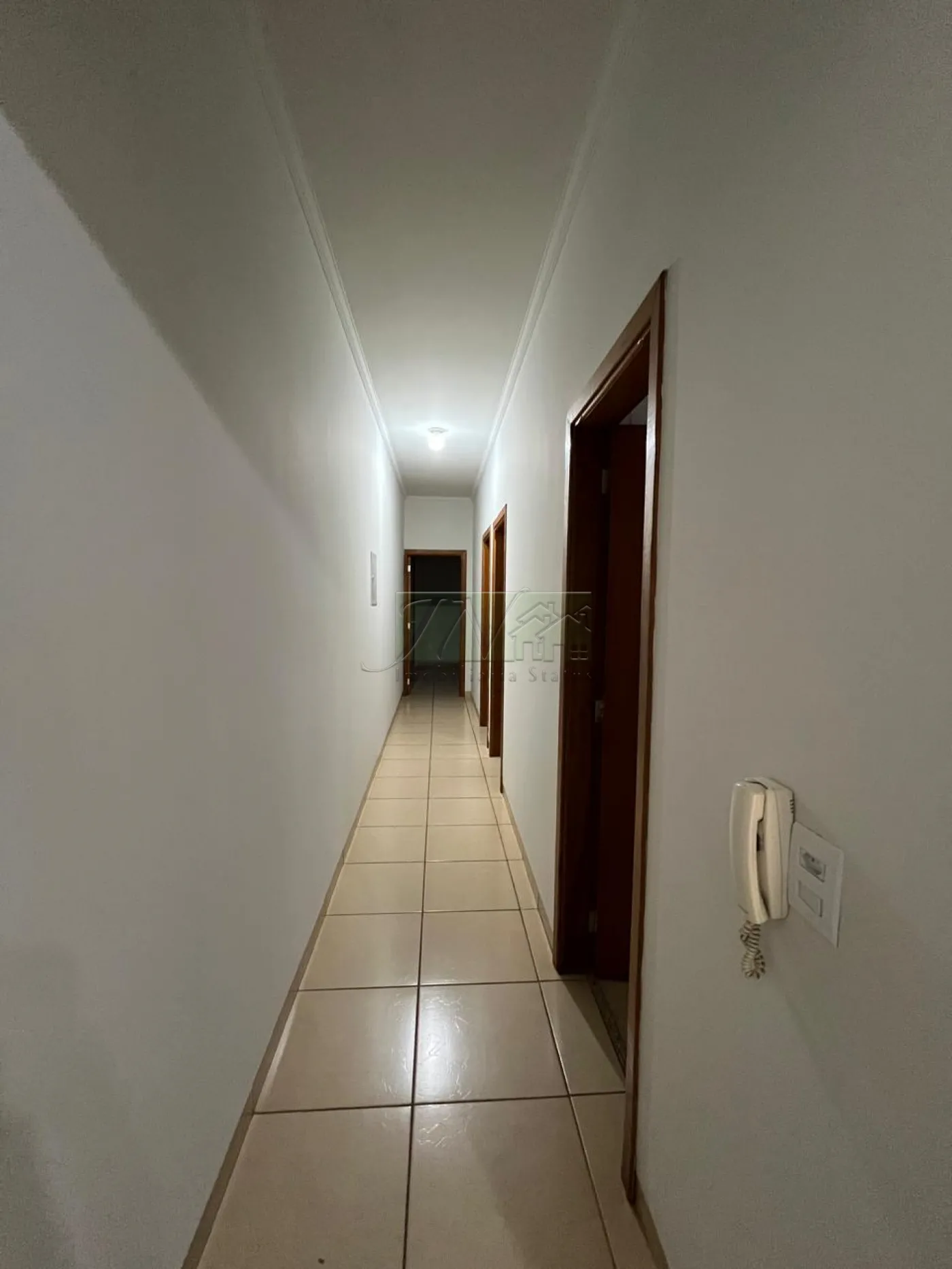 Alugar Residenciais / Casas em Santa Cruz do Rio Pardo R$ 1.700,00 - Foto 6