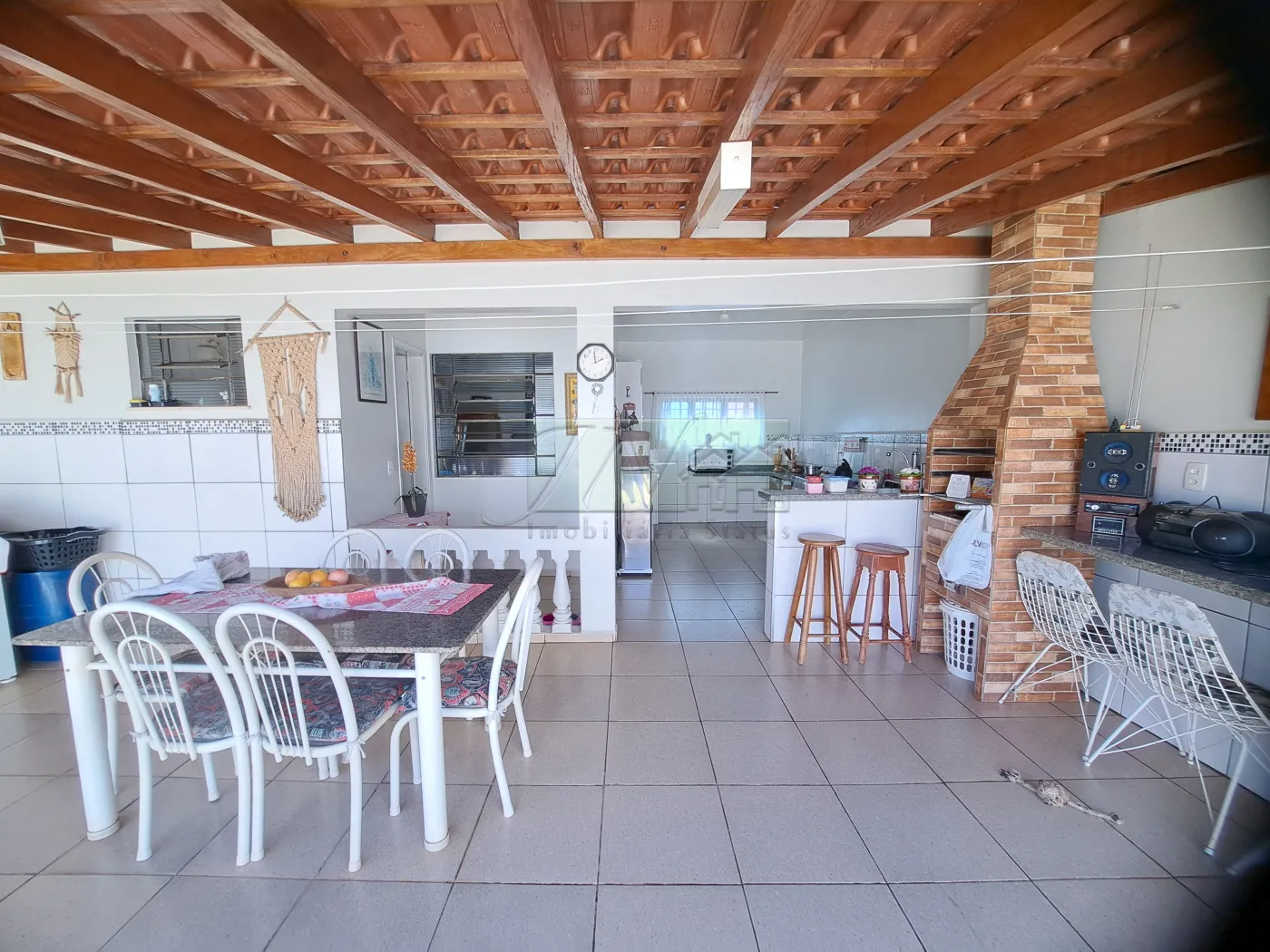 Comprar Residenciais / Casas em Santa Cruz do Rio Pardo R$ 700.000,00 - Foto 16
