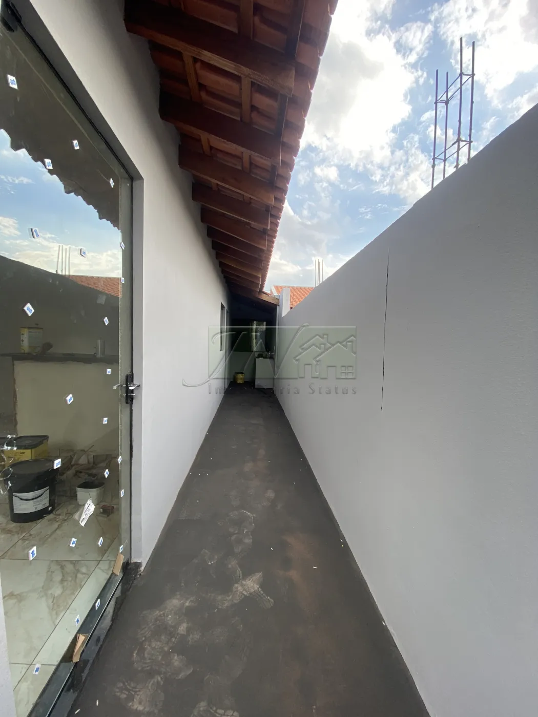 Alugar Residenciais / Casas em Santa Cruz do Rio Pardo R$ 800,00 - Foto 3