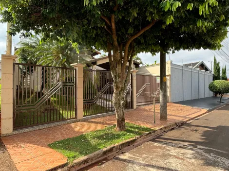 Comprar Residenciais / Casas em Santa Cruz do Rio Pardo R$ 900.000,00 - Foto 2