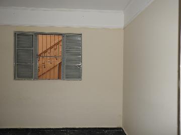 Alugar Residenciais / Casas em Santa Cruz do Rio Pardo R$ 950,00 - Foto 10