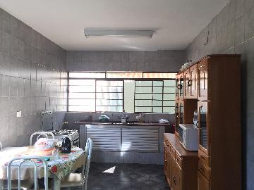 Comprar Residenciais / Casas em Santa Cruz do Rio Pardo R$ 500.000,00 - Foto 9