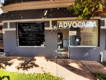 Alugar Comerciais / Galpão em Santa Cruz do Rio Pardo. apenas R$ 3.000,00