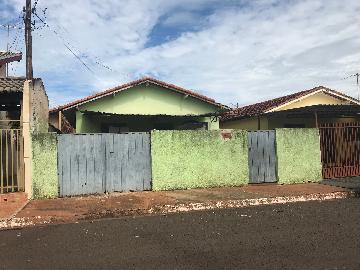 Residenciais / Casas em Santa Cruz do Rio Pardo 