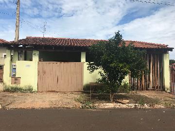 Residenciais / Casas em Santa Cruz do Rio Pardo 