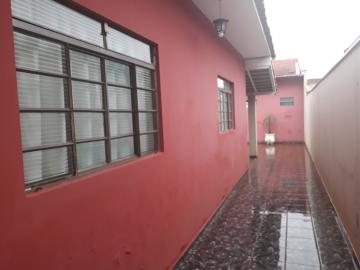 Comprar Residenciais / Casas em Santa Cruz do Rio Pardo R$ 600.000,00 - Foto 14