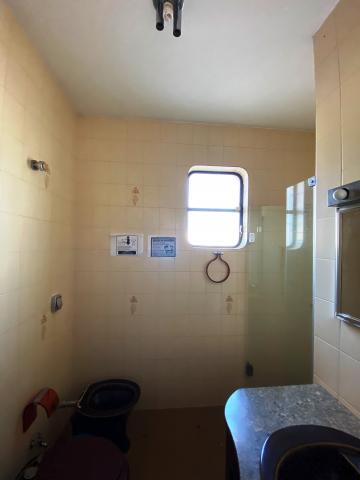 Alugar Residenciais / Casas em Santa Cruz do Rio Pardo R$ 3.500,00 - Foto 16